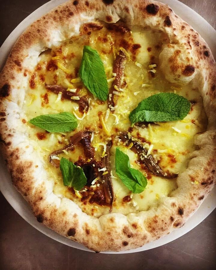 Locanda Spirito Divino 贝瓦尼亚 外观 照片